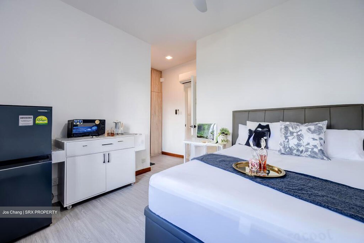 Simsville (D14), Condominium #501631041